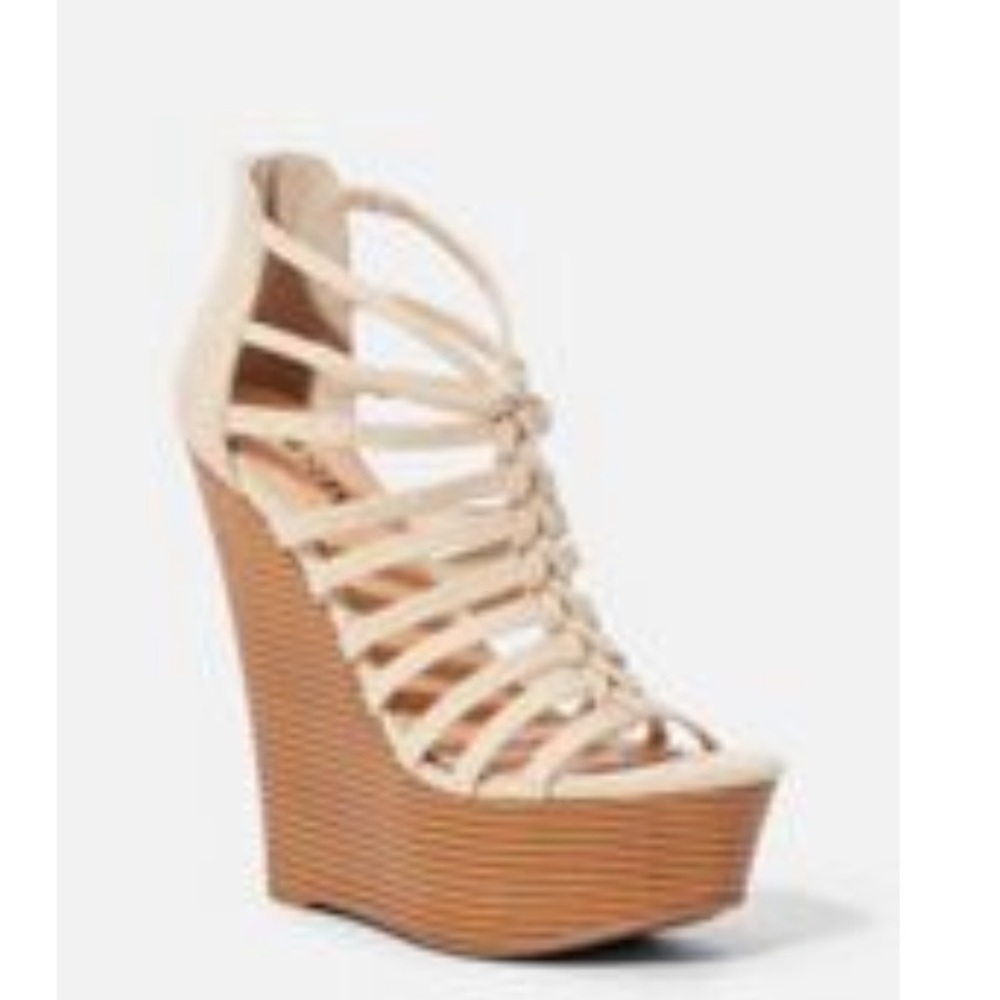 NWT Elara Platform Wedge